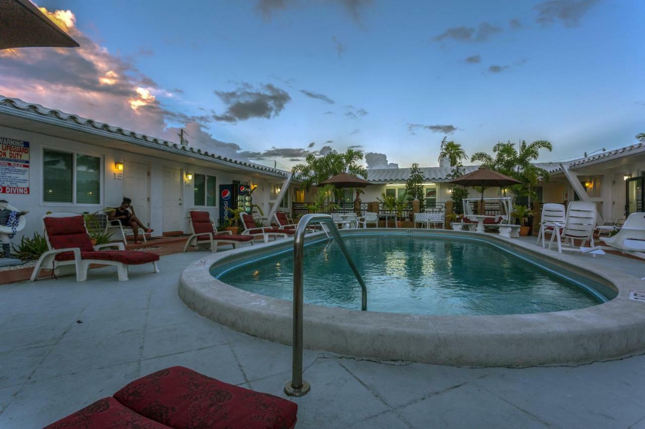 Green Seas Motel Hollywood Exterior photo